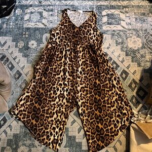 Leopard Print V-Neck Jumpsuit - Brown/Black
